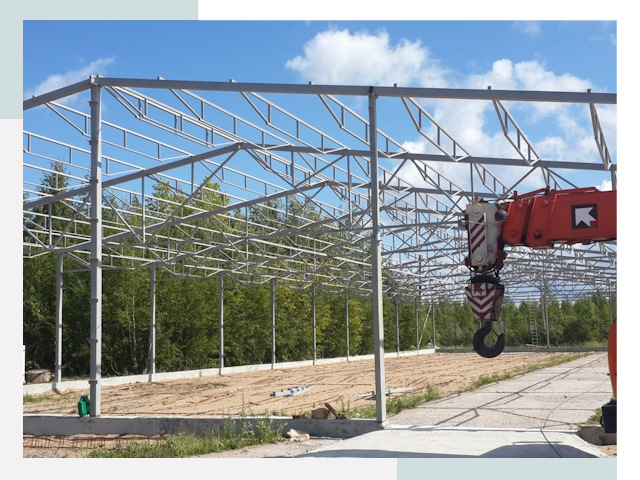 Строительство конюшен в Глазов от 612 руб. под ключ