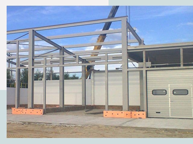 Строительство автосервисов от СтальСтрой-Глз по цене 612 руб.