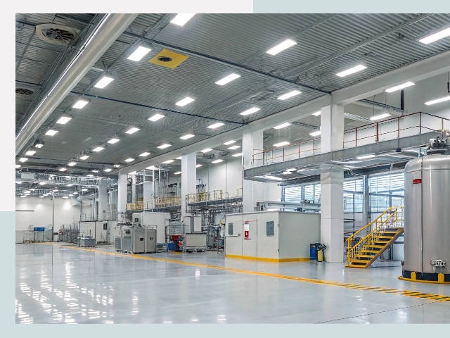 Освещение ангаров в Глазове от 612 руб. - Эффективные решения